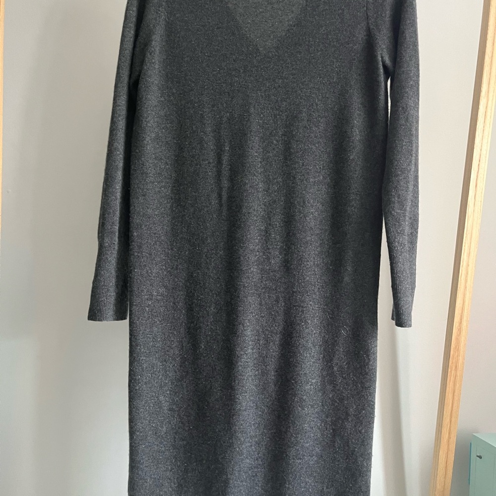 Everlane Women's Grey Cashmere Sweater Dress - Picture 4 of 4
